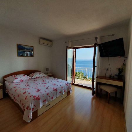 Apartmani Renata Brela Εξωτερικό φωτογραφία